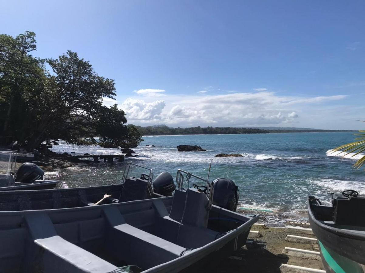 Hotel Cahuita Exteriör bild